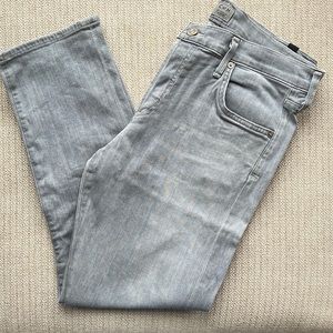 Elsa Midrise Slim fit Crop